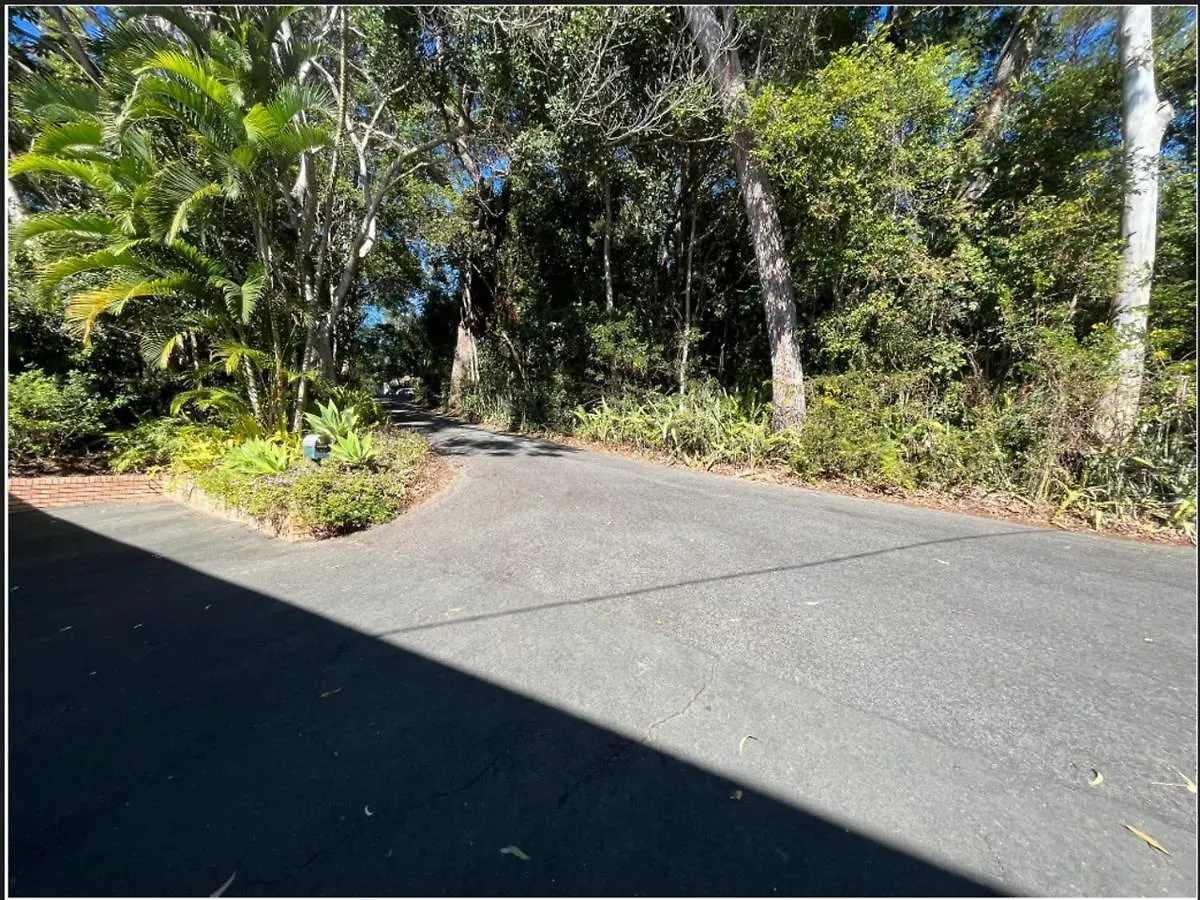 Ocean Views Central To Everything , 2 Bed, 2 Minute Walk To Beach Apartment Noosa Heads