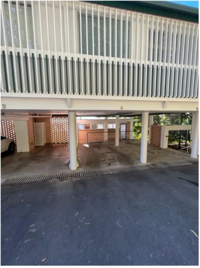 Ocean Views Central To Everything , 2 Bed, 2 Minute Walk To Beach Apartment Noosa Heads